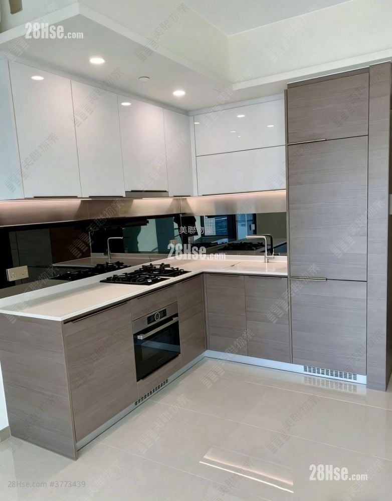 映日湾 售盘 3 房 , 2 浴室 644 平方尺