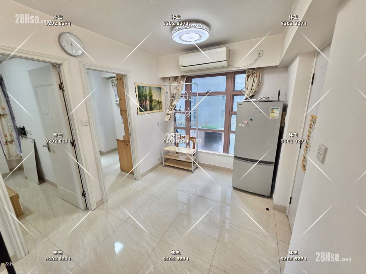 Orchid Court Sell 2 Bedrooms , 1 Bathroom 287 ft²