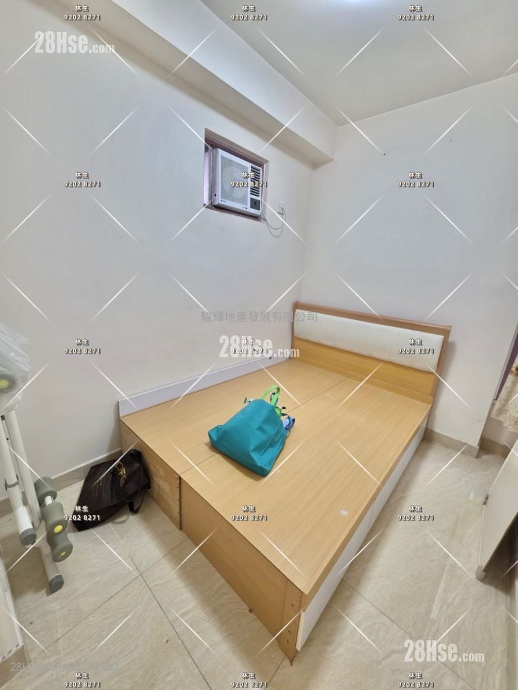 Orchid Court Sell 2 Bedrooms , 1 Bathroom 287 ft²