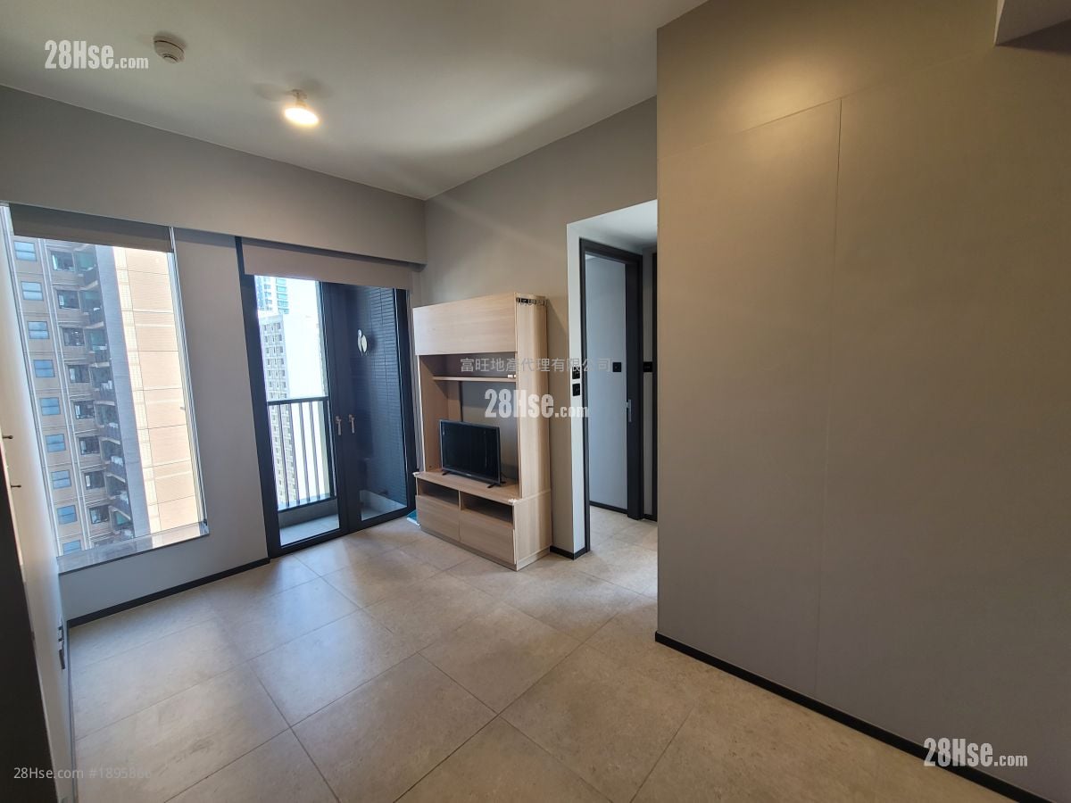 瑧桦 租盘 2 房 , 1 浴室 393 平方尺