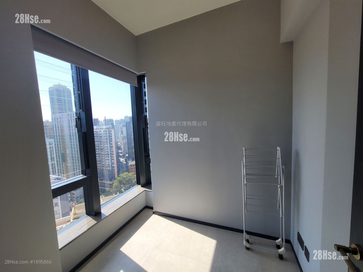 瑧桦 租盘 2 房 , 1 浴室 393 平方尺