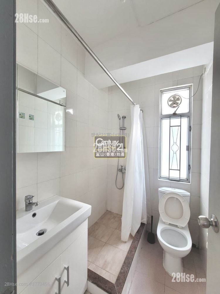 新光中心 售盘 2 房 , 1 浴室 412 平方尺