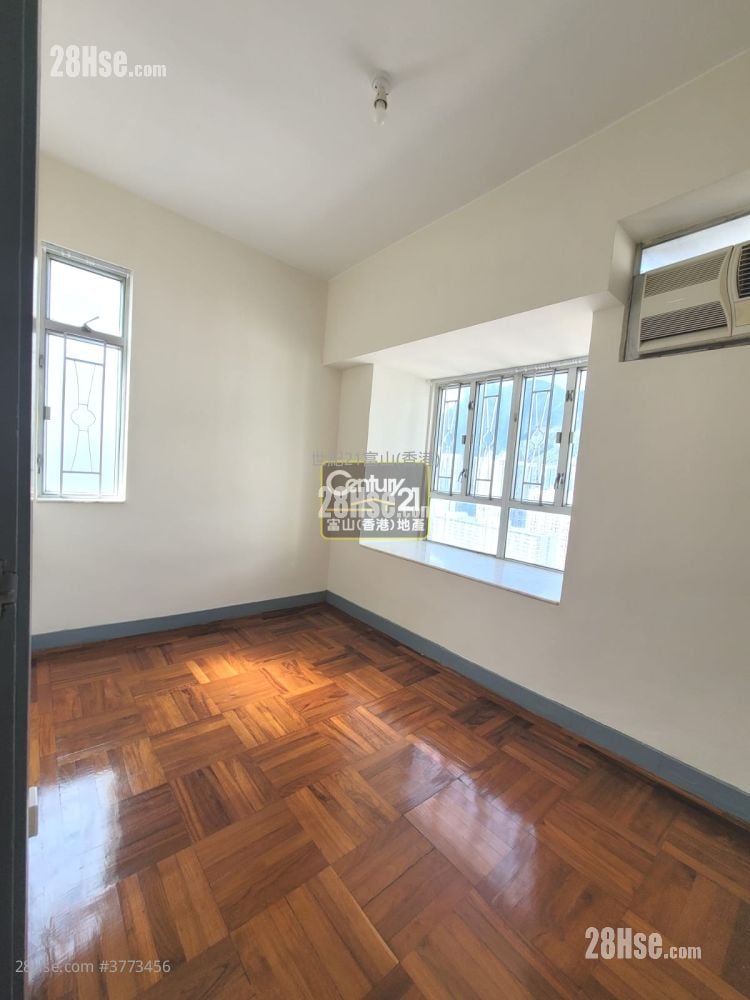 新光中心 售盘 2 房 , 1 浴室 412 平方尺