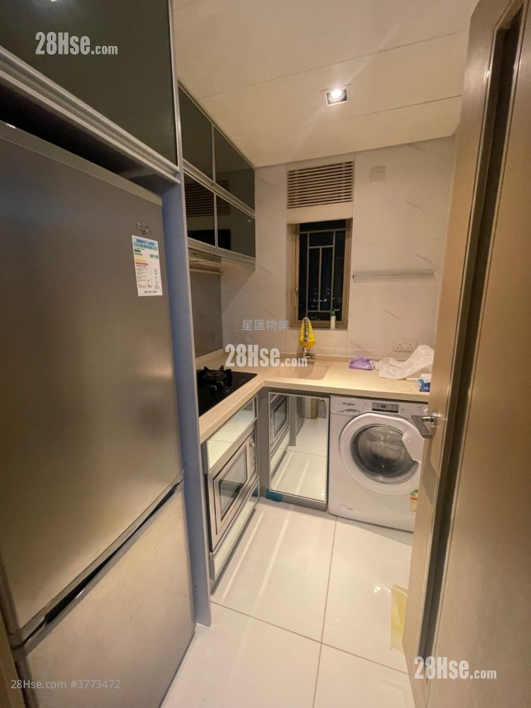 Harbour Place Sell 3 Bedrooms , 2 Bathrooms 593 ft²