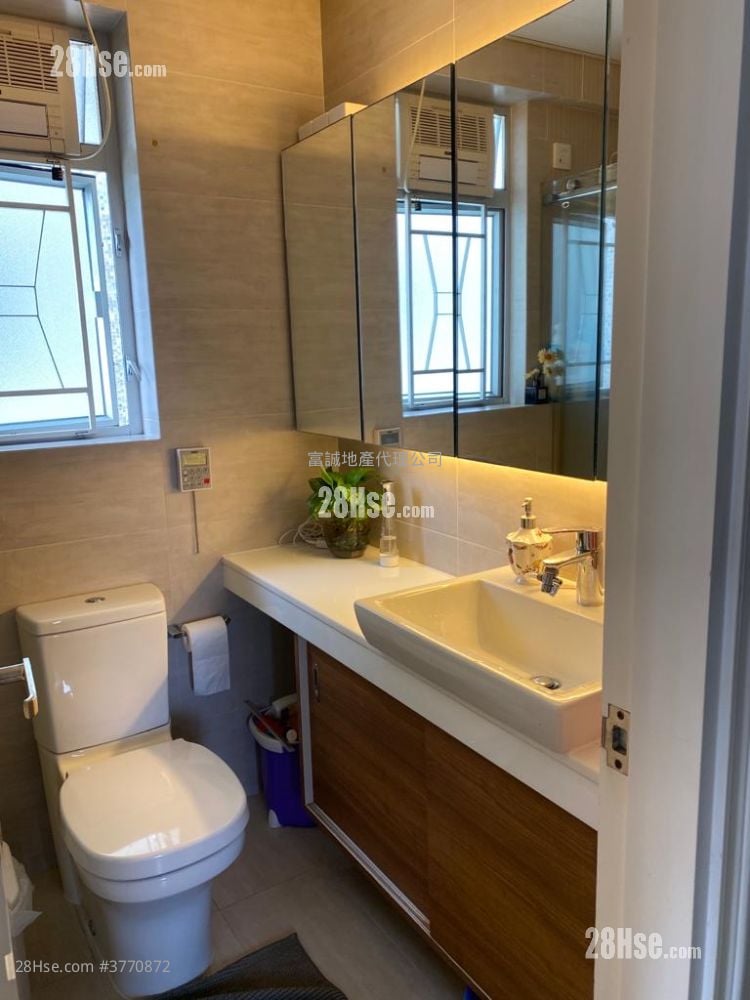 翠竹花园 售盘 3 房 , 1 浴室 591 平方尺