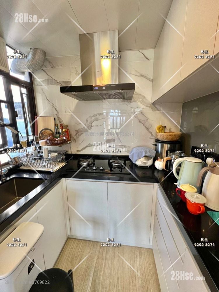 西洋菜北街197-209号 售盘 3 房 , 1 浴室 583 平方尺