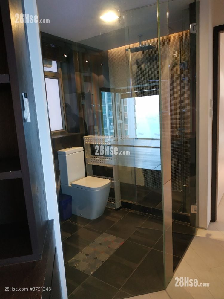 擎天半岛 售盘 2 房 , 2 浴室 808 平方尺