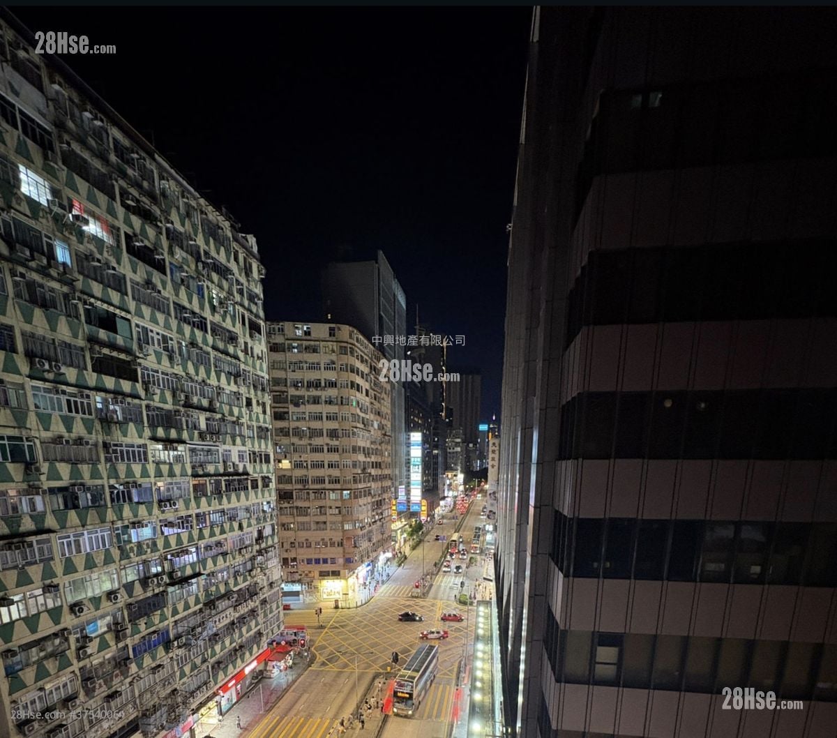 康桥大厦 售盘 3 房 , 1 浴室 874 平方尺