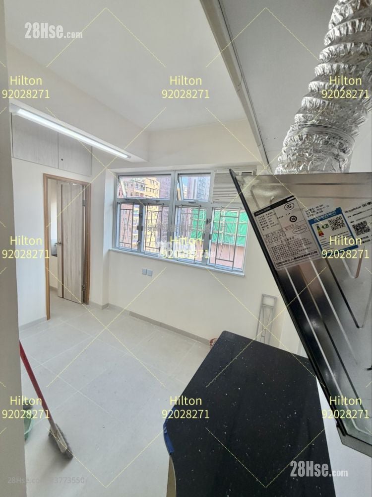 得如楼大厦 售盘 2 房 , 2 浴室 361 平方尺