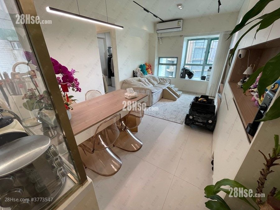 Noble Place Sell 2 Bedrooms 508 ft²