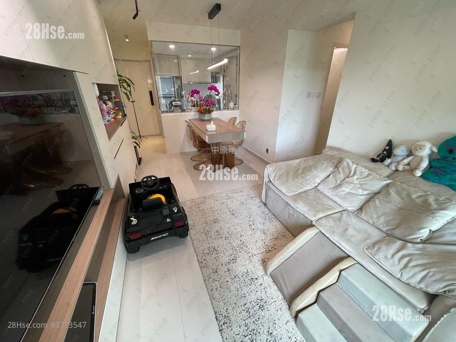 Noble Place Sell 2 Bedrooms 508 ft²