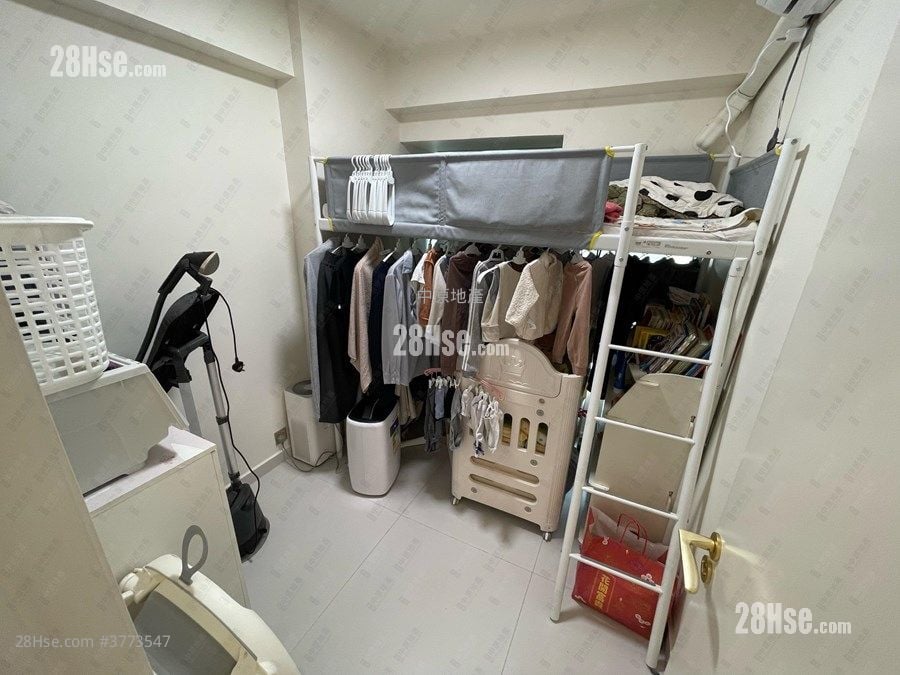 Noble Place Sell 2 Bedrooms 508 ft²