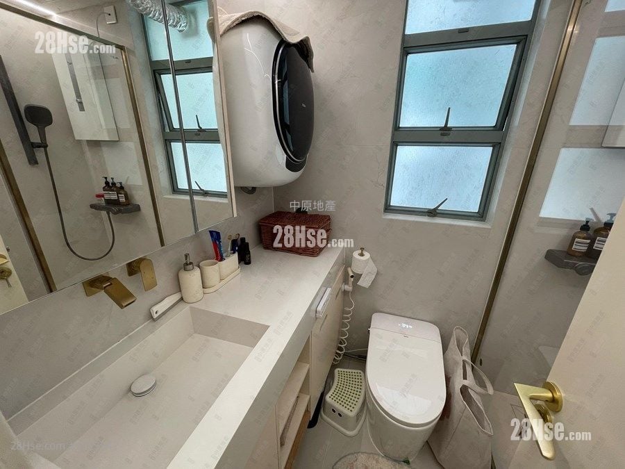 Noble Place Sell 2 Bedrooms 508 ft²