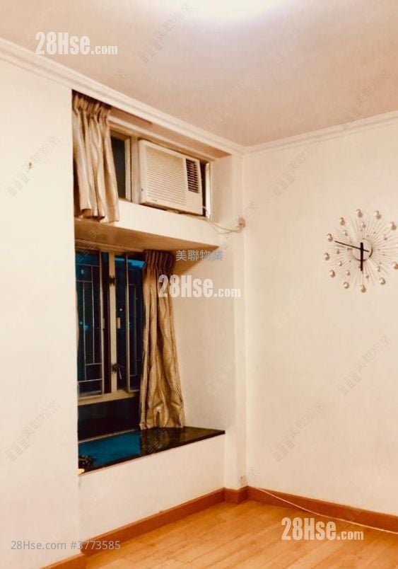 Greenfield Garden Sell 2 Bedrooms , 1 Bathroom 383 ft²