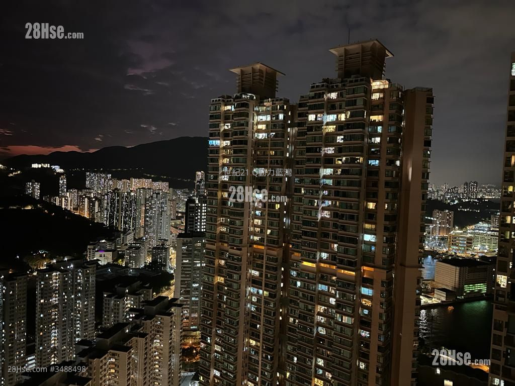 Island Resort Sell 2 Bedrooms , 1 Bathroom 455 ft²