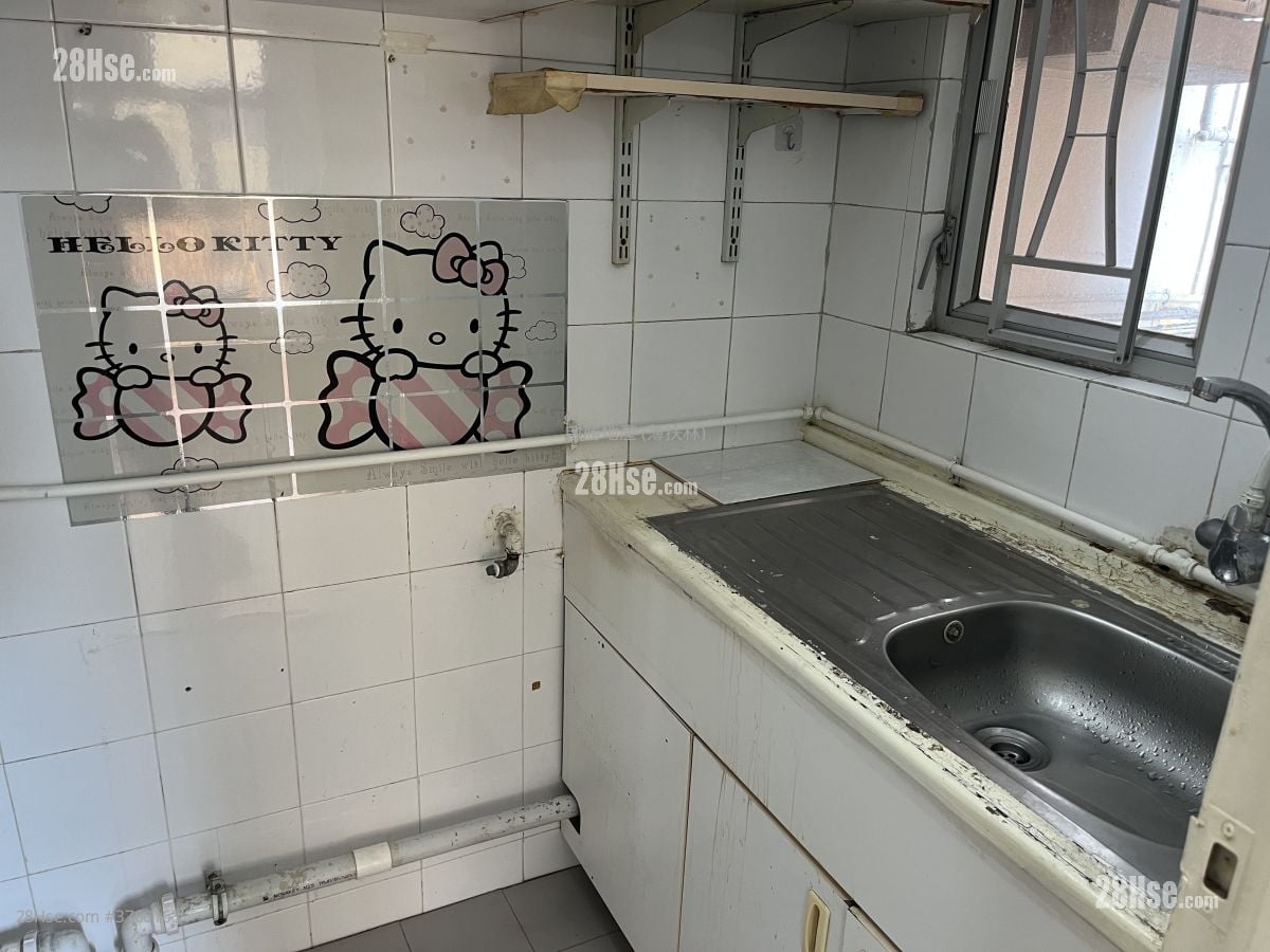 Full Jade Mansion Rental 2 Bedrooms , 1 Bathroom 236 ft²