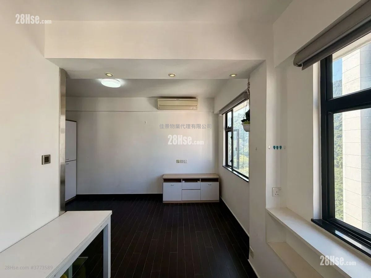 Mei Wah Mansion Sell Studio , 1 Bathroom 254 ft²