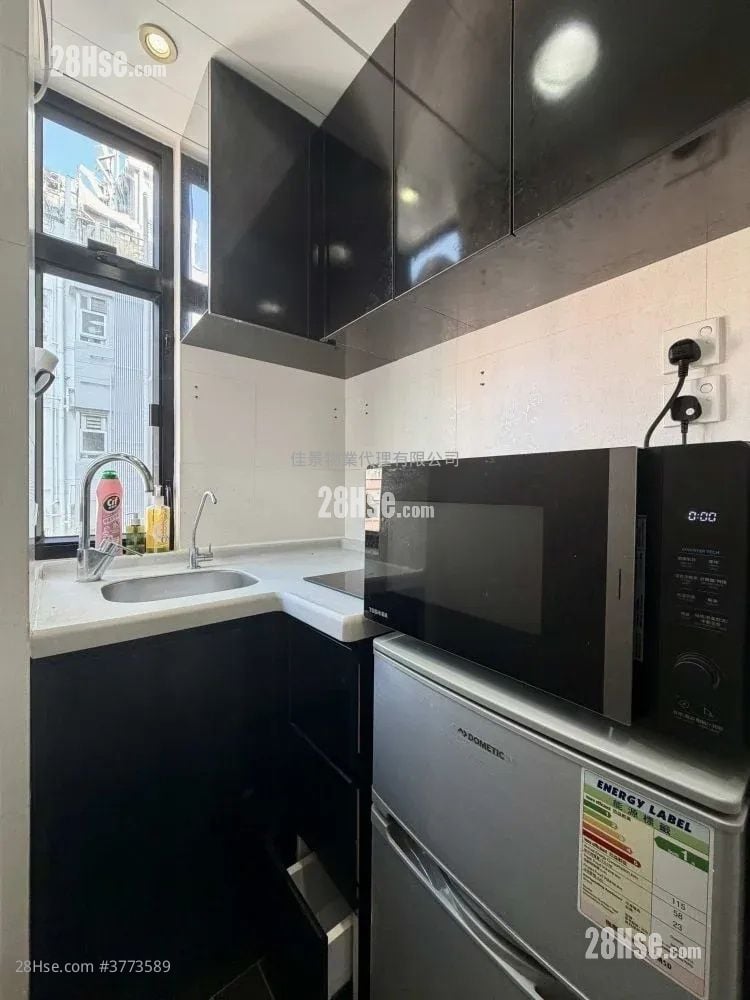 Mei Wah Mansion Sell Studio , 1 Bathroom 254 ft²