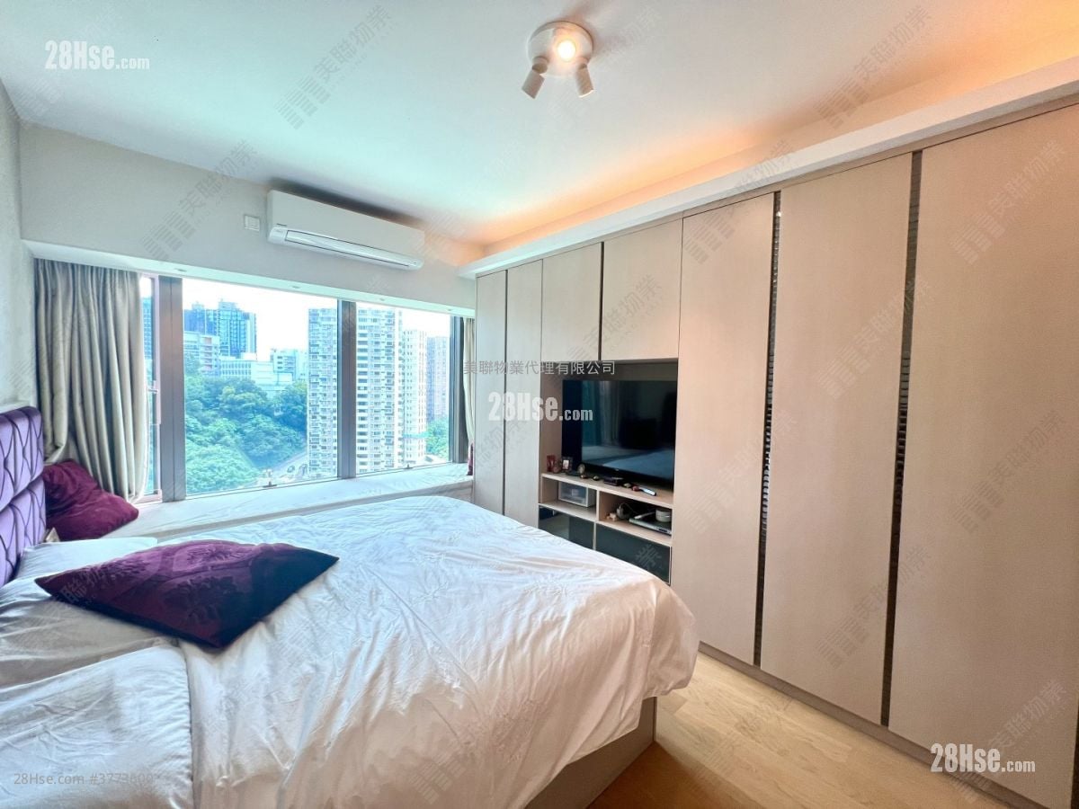 Celestial Heights Sell 4 Bedrooms , 3 Bathrooms 1,567 ft²