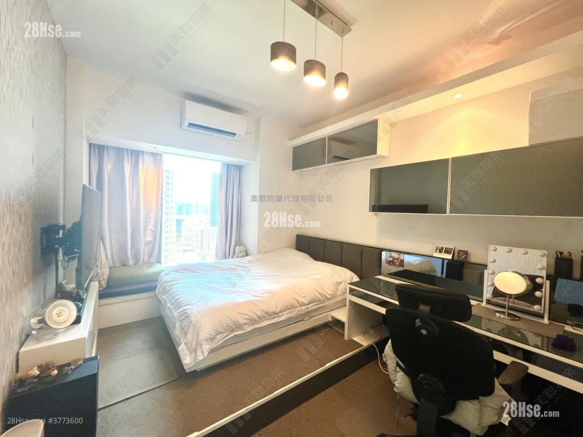 Celestial Heights Sell 4 Bedrooms , 3 Bathrooms 1,567 ft²