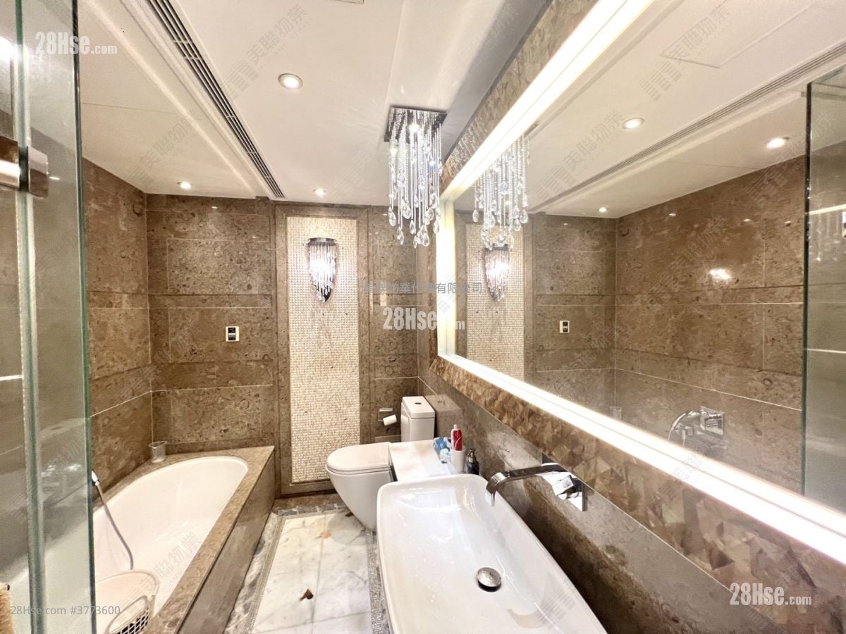 Celestial Heights Sell 4 Bedrooms , 3 Bathrooms 1,567 ft²