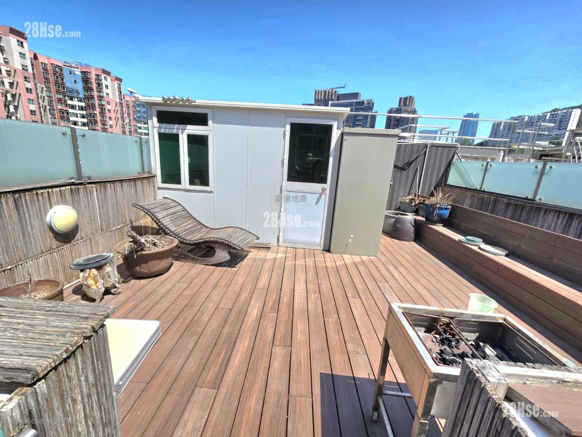 Tanner Garden Sell 2 Bedrooms , 1 Bathroom 564 ft²