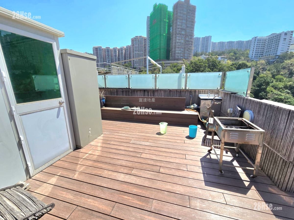 Tanner Garden Sell 2 Bedrooms , 1 Bathroom 564 ft²