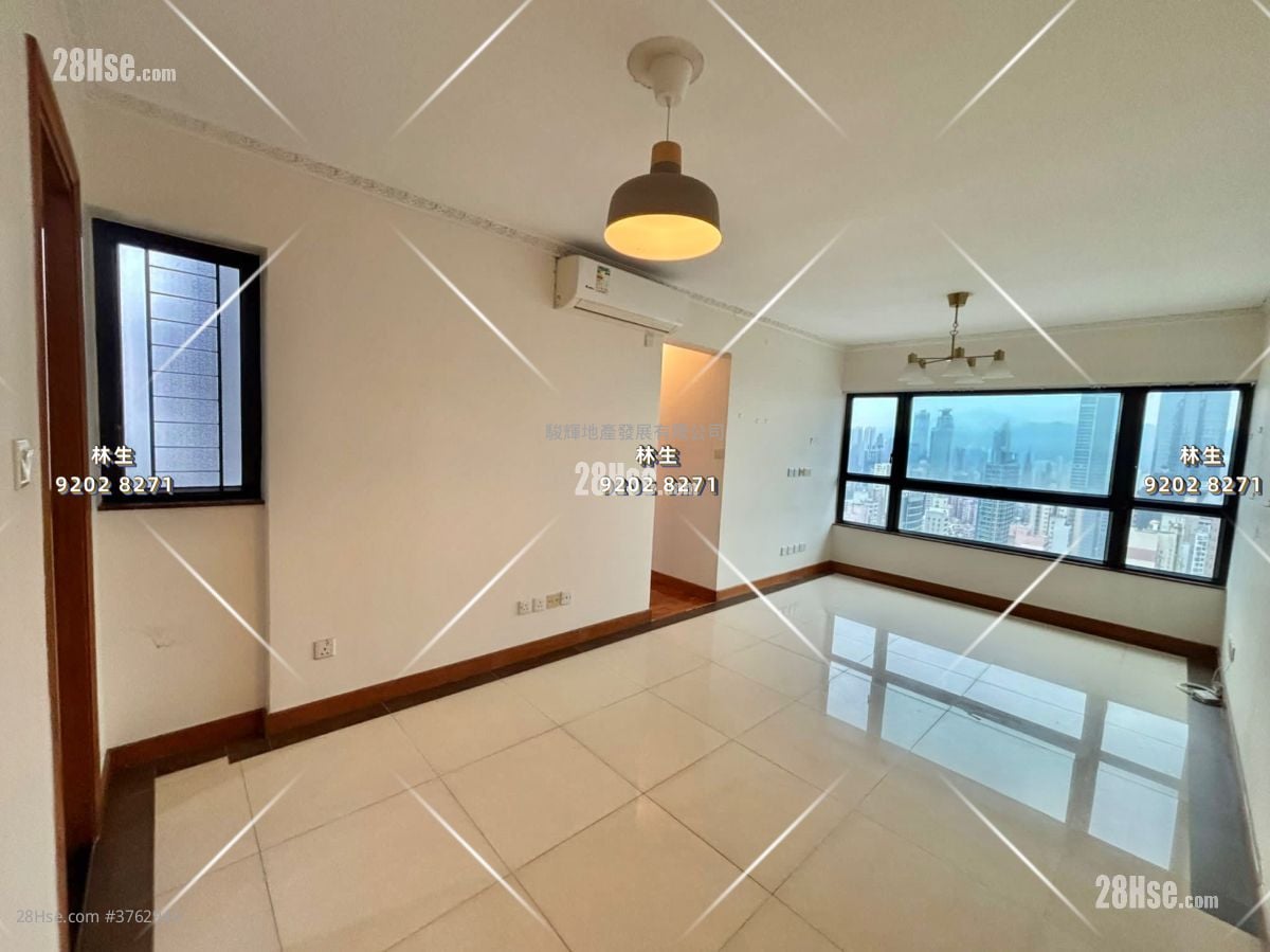 8 Waterloo Road Sell 3 Bedrooms , 1 Bathroom 581 ft²