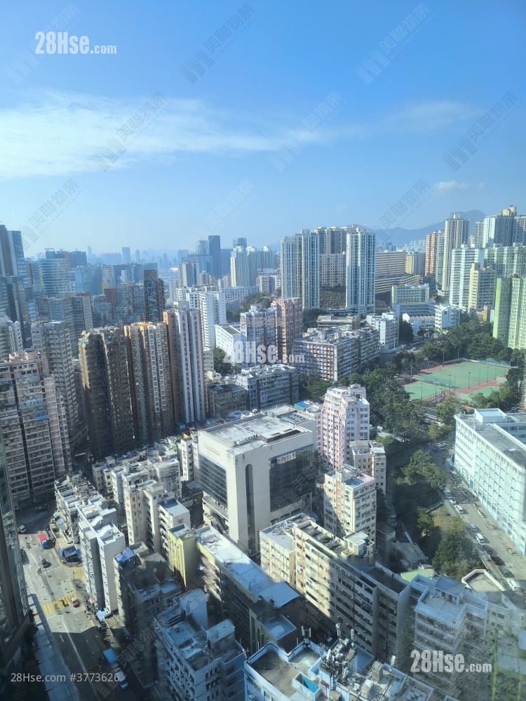 Park Metropolitan Sell 3 Bedrooms 808 ft²