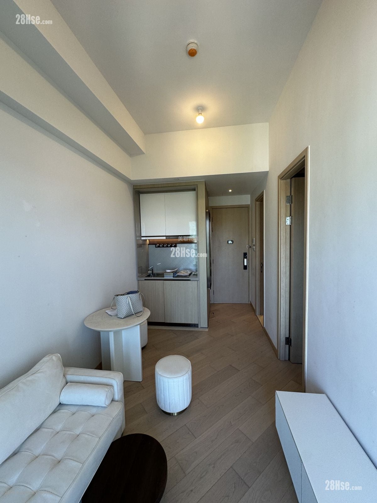 Manor Hill Sell 1 Bedroom , 1 Bathroom 280 ft²