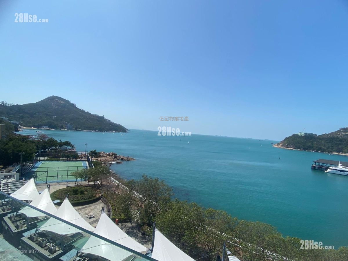 Apartment Rental 1 Bedroom , 1 Bathroom 530 ft²