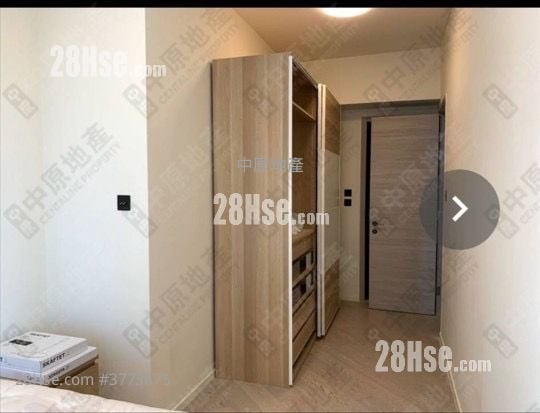 Fleur Pavilia Sell 4 Bedrooms , 3 Bathrooms 1,033 ft²