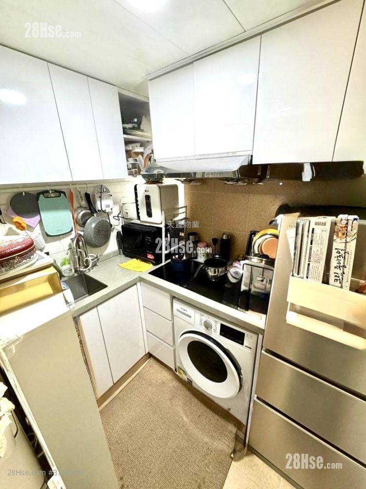 The Sherwood Sell 2 Bedrooms , 1 Bathroom 361 ft²