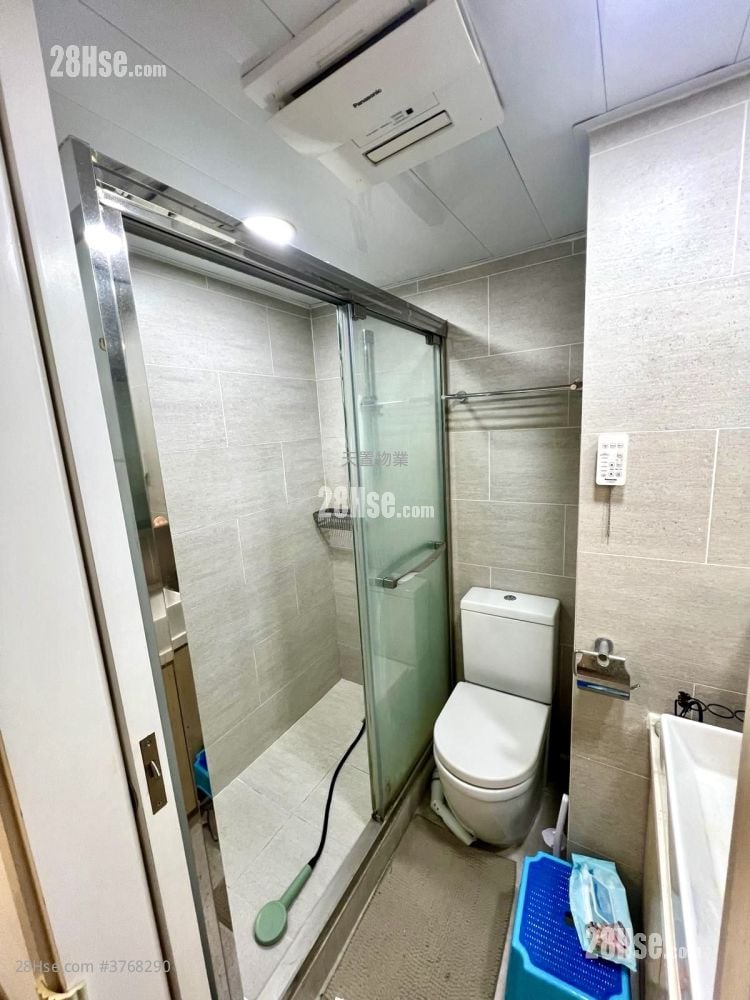 The Sherwood Sell 2 Bedrooms , 1 Bathroom 361 ft²