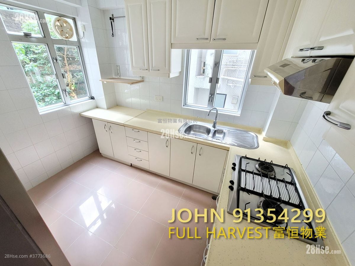 德苑 售盘 3 房 , 2 浴室 780 平方尺