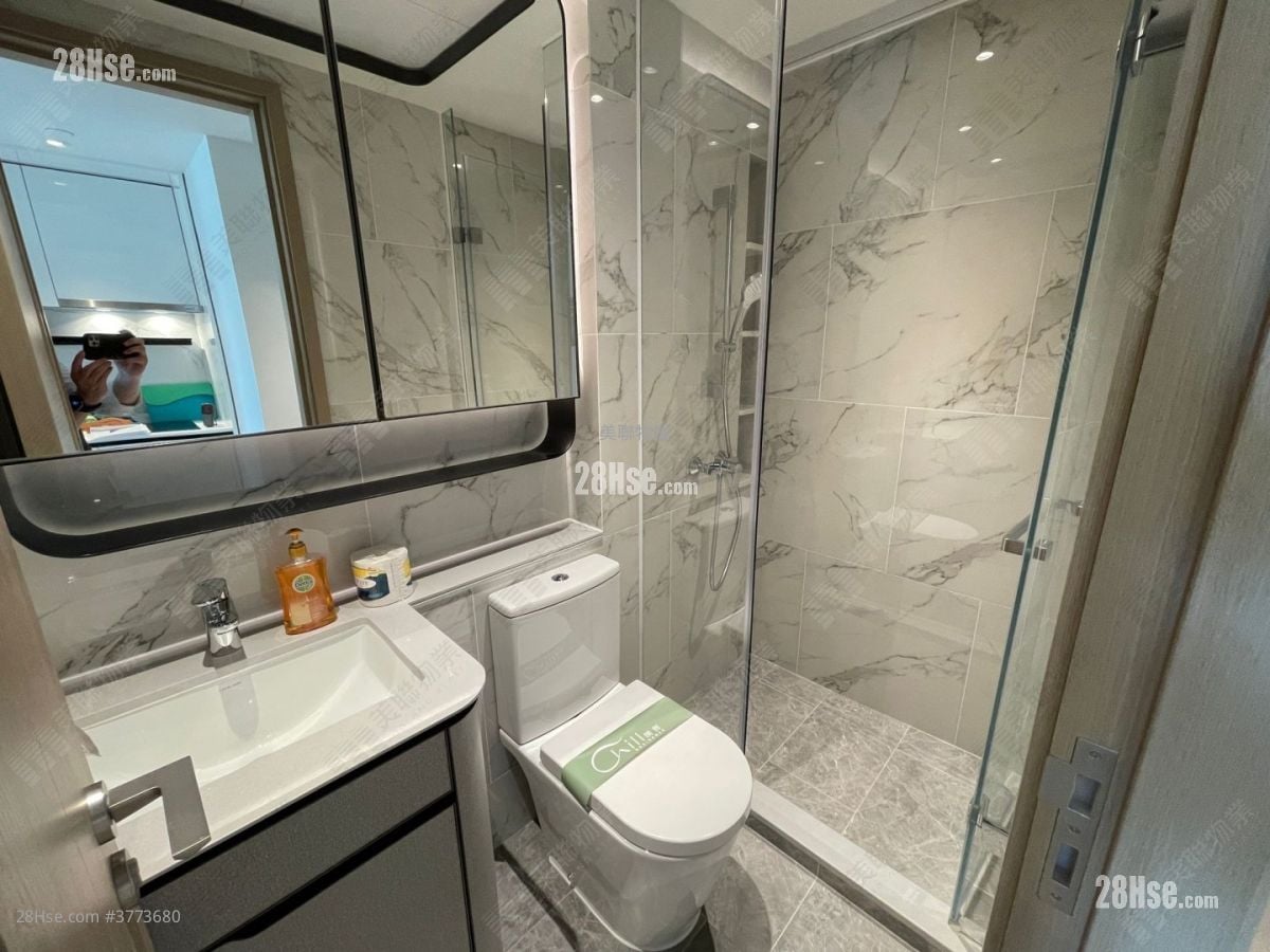 朗誉 售盘 1 浴室 261 平方尺