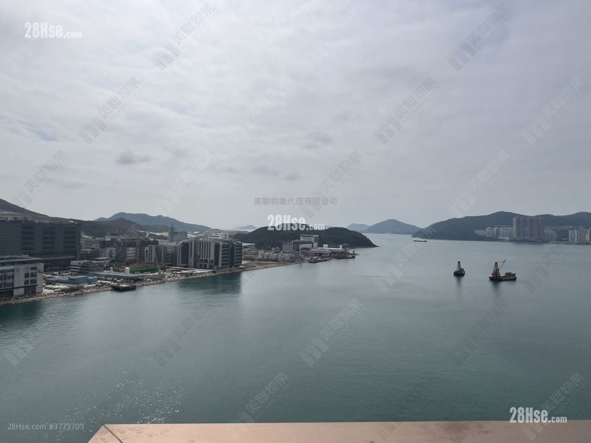 LP10 售盘 3 房 , 2 浴室 880 平方尺