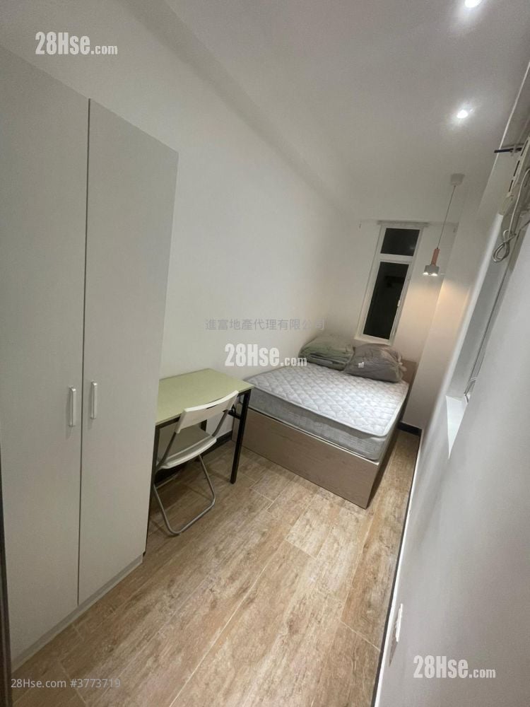 远东大厦 租盘 160 平方尺