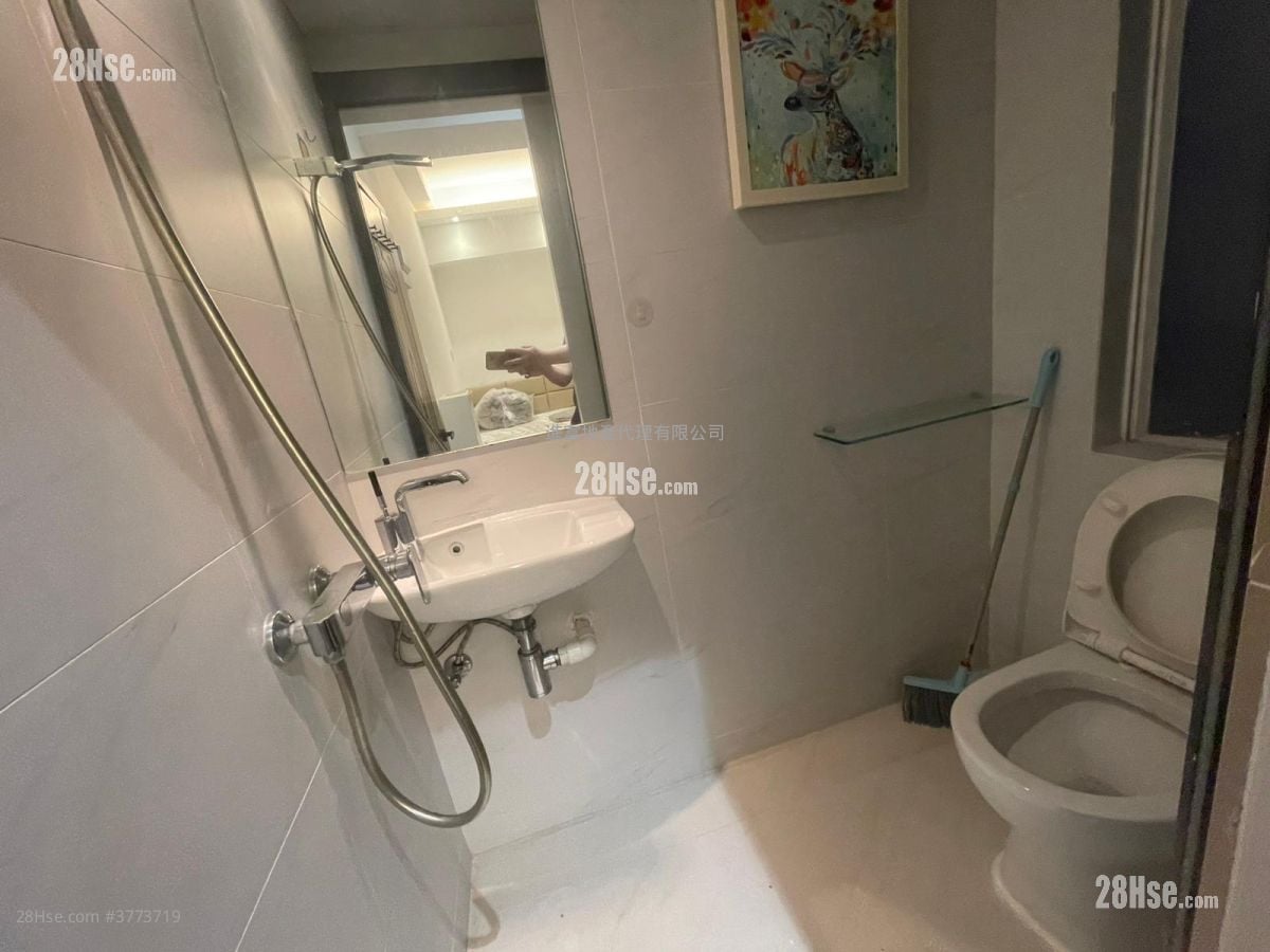 远东大厦 租盘 160 平方尺