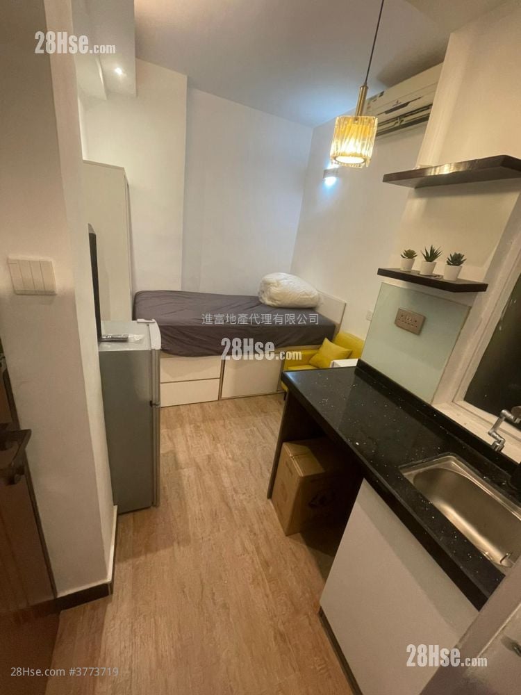 远东大厦 租盘 160 平方尺