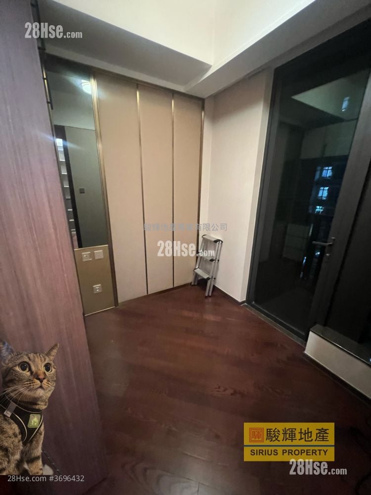 The Vertex Rental 1 Bedroom , 1 Bathroom 319 ft²