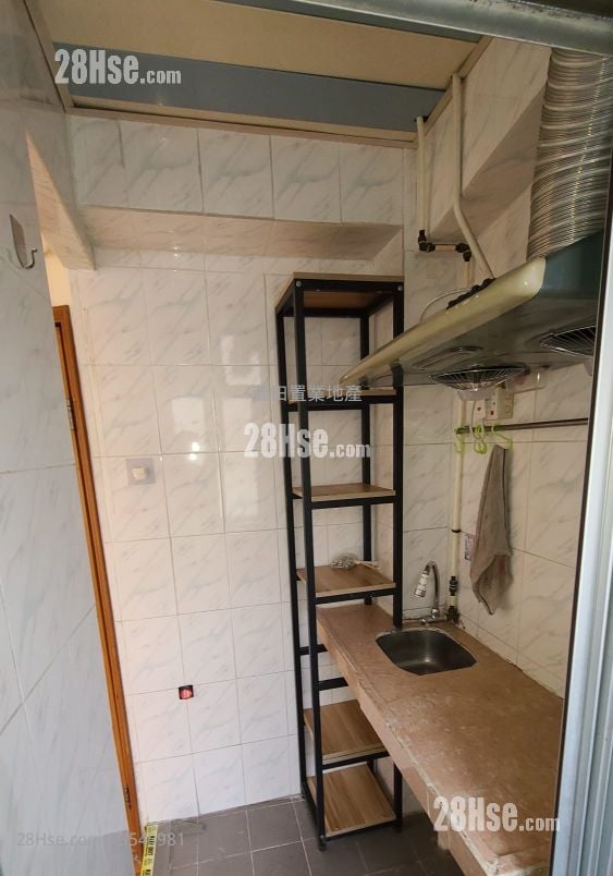 单幢楼房 租盘 开放式间隔 , 1 浴室 120 平方尺