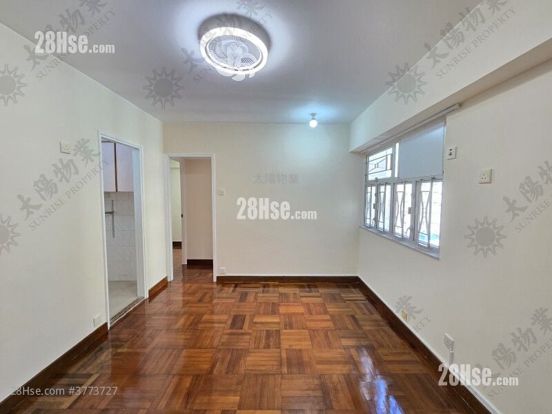 Whampoa Estate Sell 2 Bedrooms 380 ft²