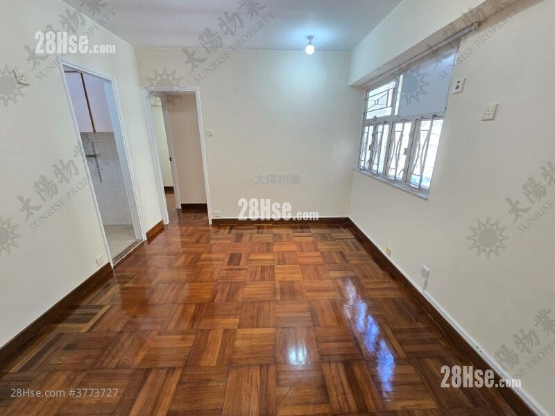 Whampoa Estate Sell 2 Bedrooms 380 ft²