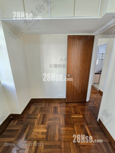 Whampoa Estate Sell 2 Bedrooms 380 ft²