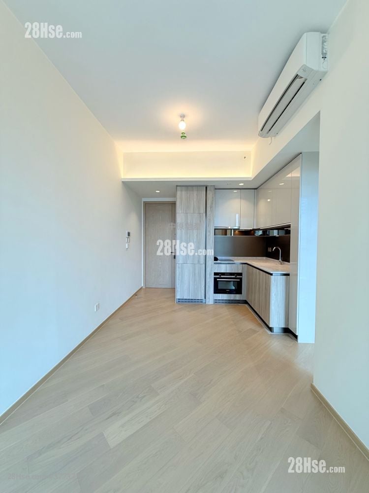 Villa Garda Iii Sell 2 Bedrooms 457 ft²