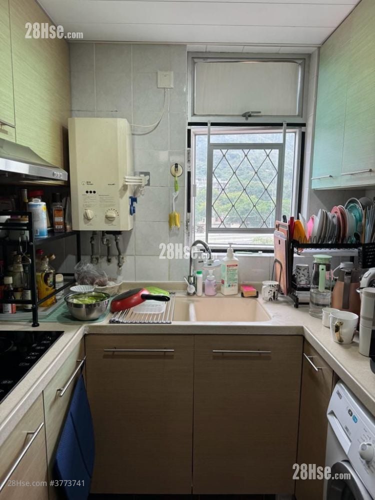 愉翠苑 售盘 2 房 , 1 浴室 519 平方尺