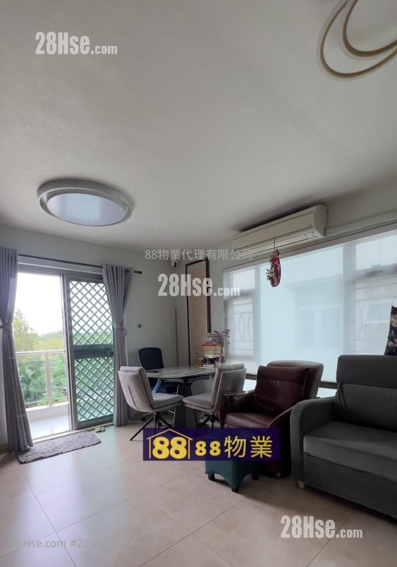 村屋 售盤 3 房 , 2 浴室 700 平方呎