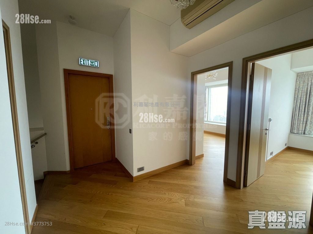 The Masterpiece Sell 3 Bedrooms , 4 Bathrooms 2,310 ft²