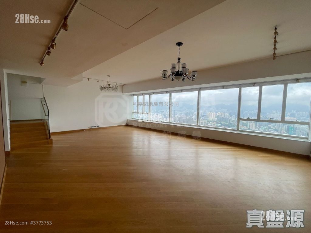 The Masterpiece Sell 3 Bedrooms , 4 Bathrooms 2,310 ft²